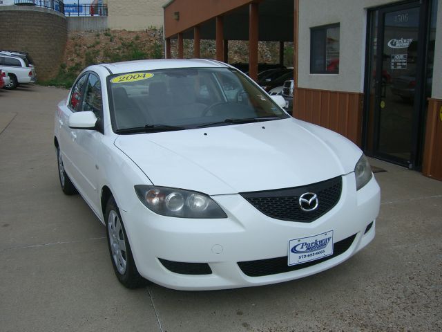 Mazda 3 2004 photo 2