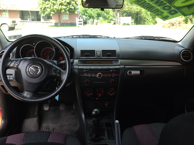 Mazda 3 2004 photo 1