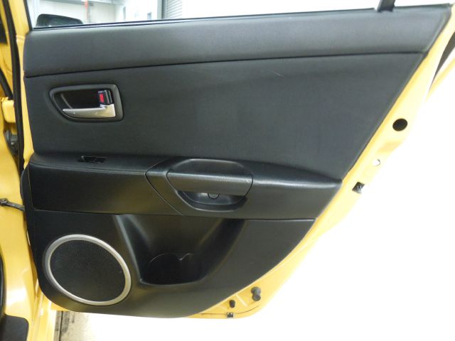 Mazda 3 2004 photo 18