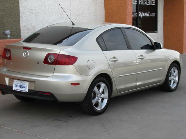 Mazda 3 2004 photo 4