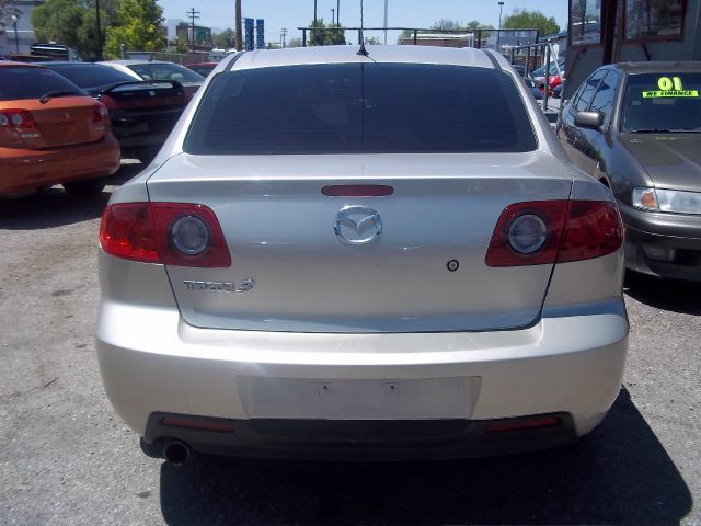 Mazda 3 2004 photo 11