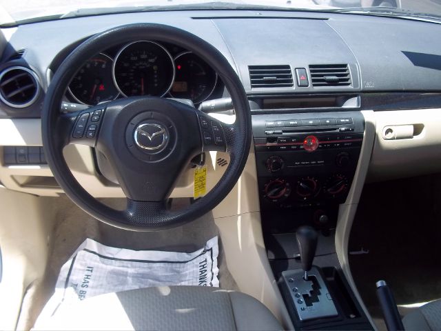 Mazda 3 2004 photo 3