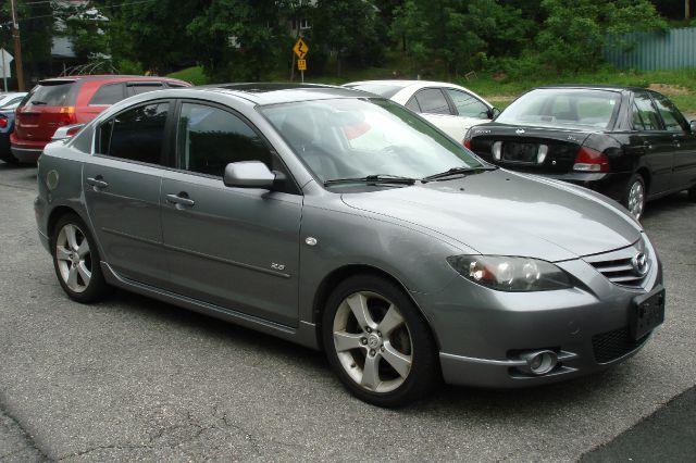 Mazda 3 2005 photo 1