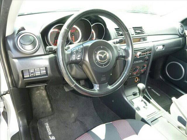 Mazda 3 2005 photo 1