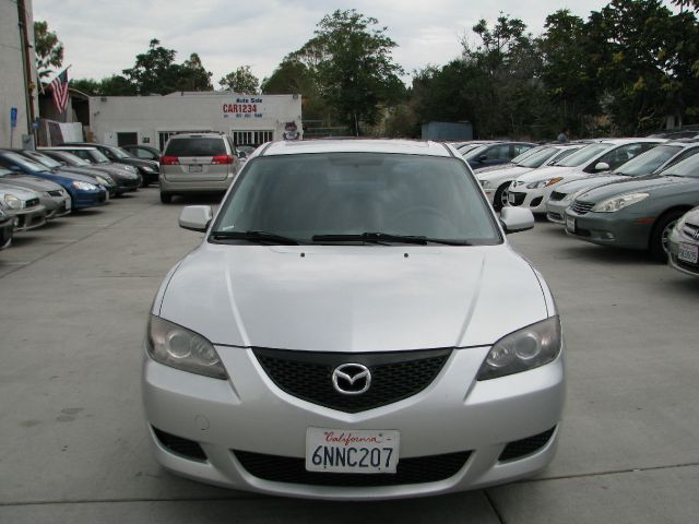 Mazda 3 3.9L LT Sedan