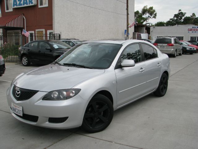 Mazda 3 2005 photo 2