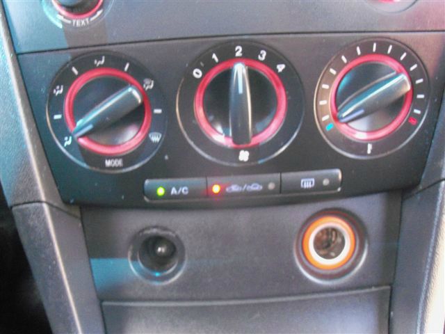 Mazda 3 2005 photo 6