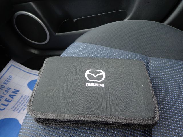 Mazda 3 2005 photo 4