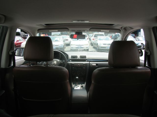 Mazda 3 2005 photo 1