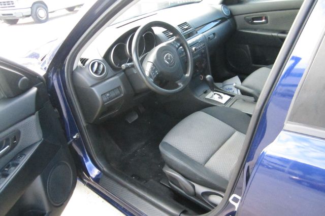 Mazda 3 2005 photo 2