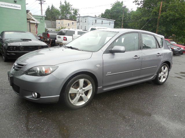 Mazda 3 LT W/3.9l Hatchback