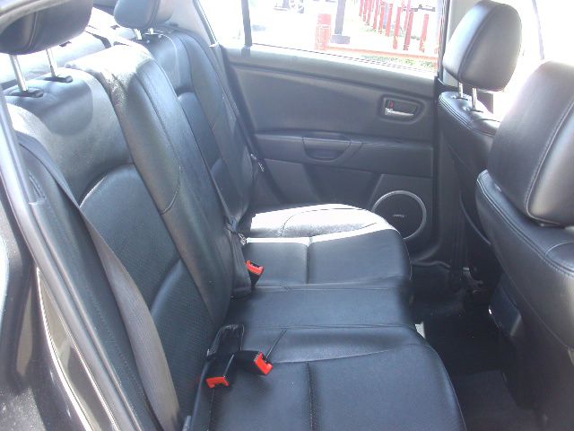 Mazda 3 2005 photo 1