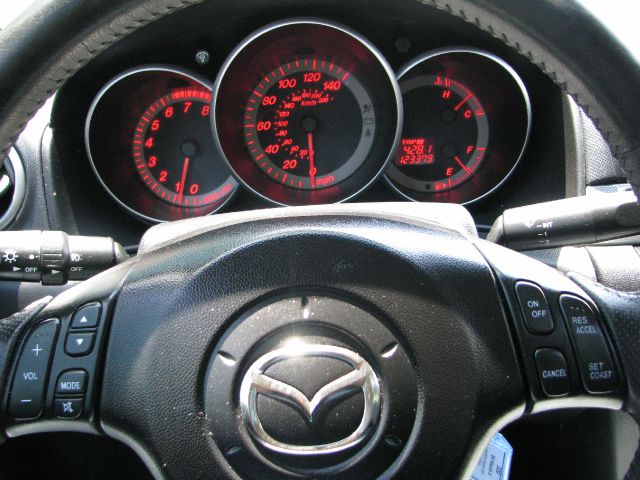 Mazda 3 2005 photo 33