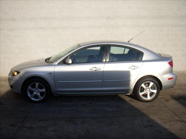 Mazda 3 LX SE Sedan