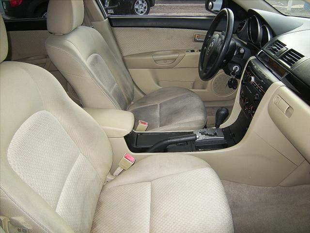 Mazda 3 2005 photo 2