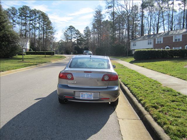 Mazda 3 2005 photo 3