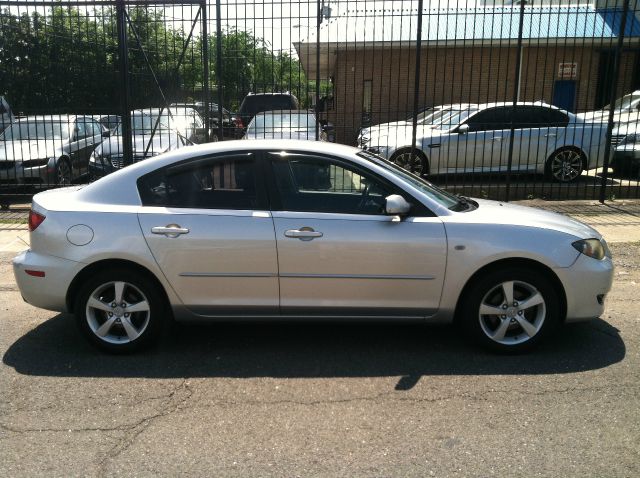 Mazda 3 2005 photo 4