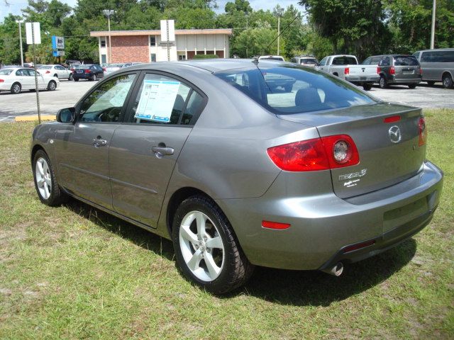 Mazda 3 3.9L LT Sedan