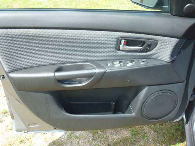 Mazda 3 2006 photo 12