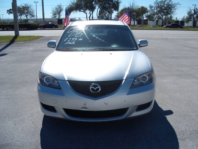 Mazda 3 2006 photo 1