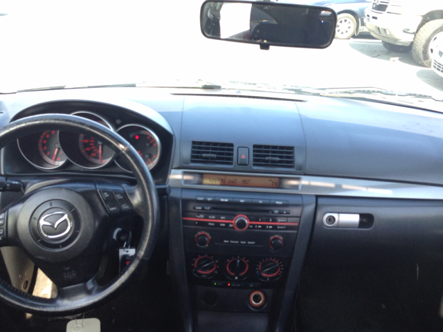 Mazda 3 2006 photo 1