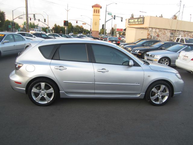 Mazda 3 2006 photo 3