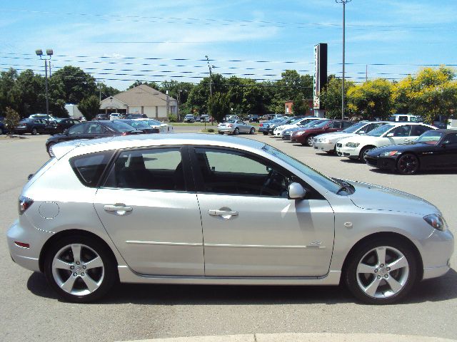 Mazda 3 2006 photo 2