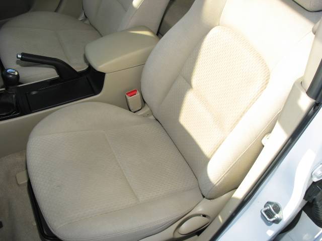 Mazda 3 2006 photo 3