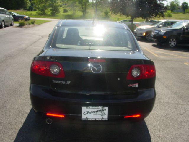 Mazda 3 2006 photo 2