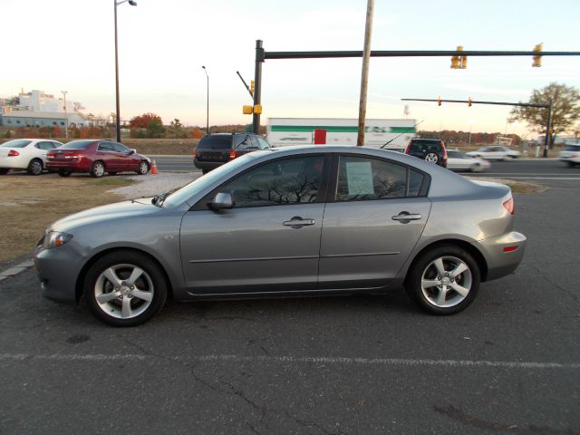 Mazda 3 2006 photo 2