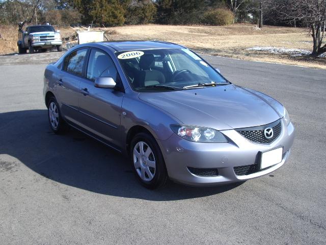 Mazda 3 2006 photo 2