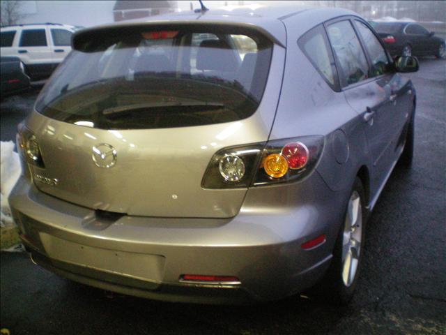 Mazda 3 2006 photo 2