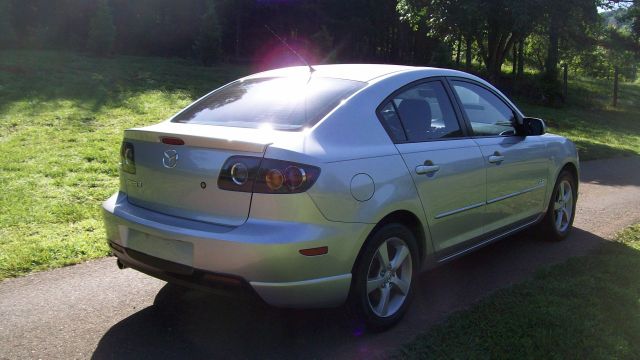 Mazda 3 2006 photo 2