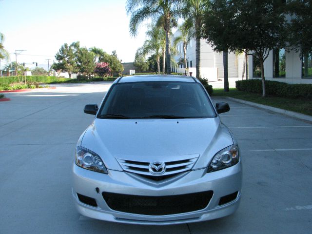 Mazda 3 2006 photo 2