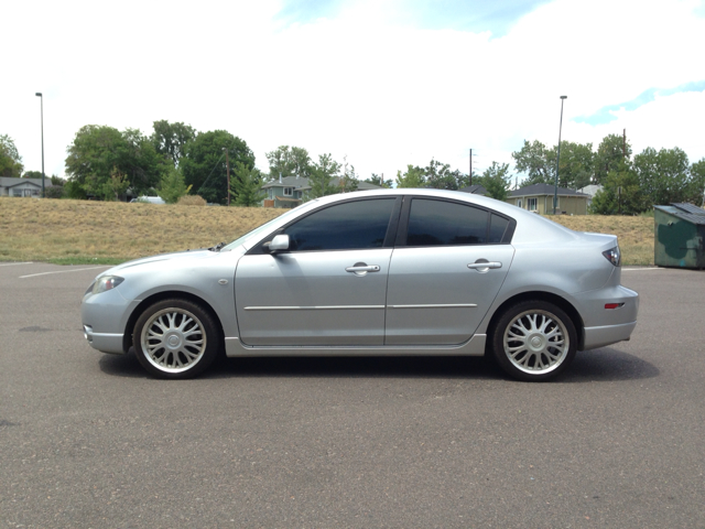 Mazda 3 Clk320 Cabriolet Sedan