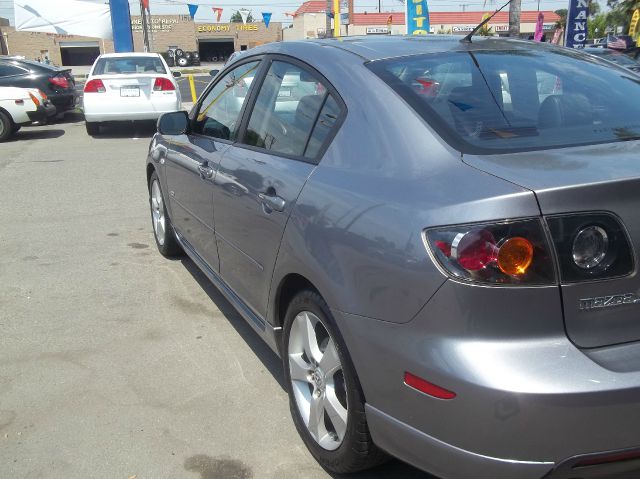 Mazda 3 2006 photo 3