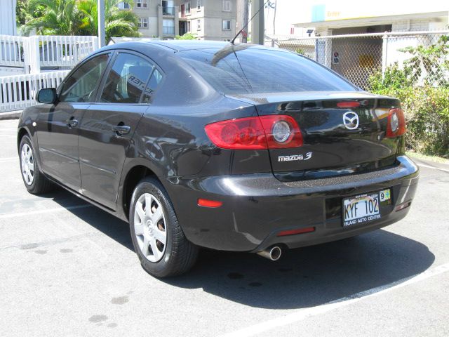 Mazda 3 3.9L LT Sedan