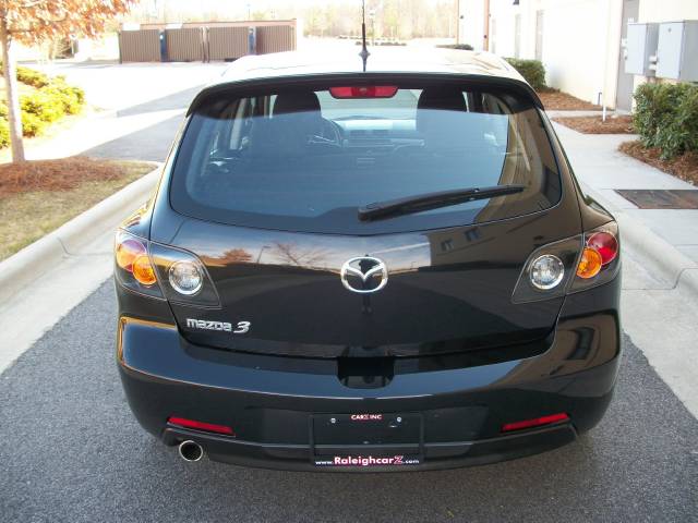 Mazda 3 2006 photo 3