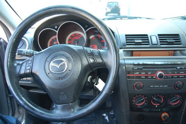 Mazda 3 2006 photo 10