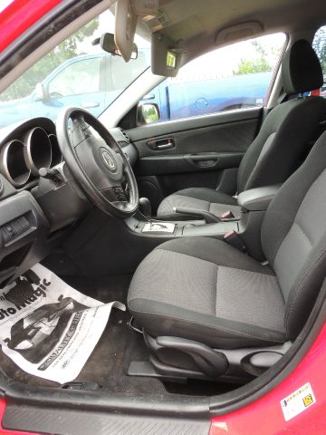 Mazda 3 2007 photo 2