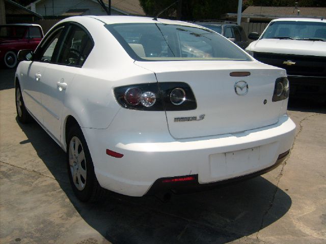 Mazda 3 2007 photo 4