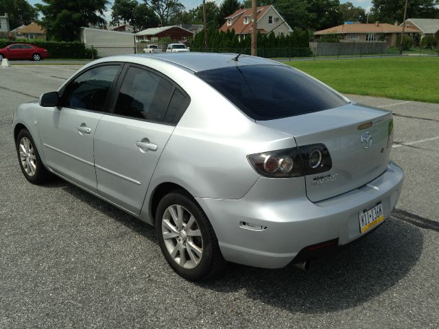 Mazda 3 2007 photo 2