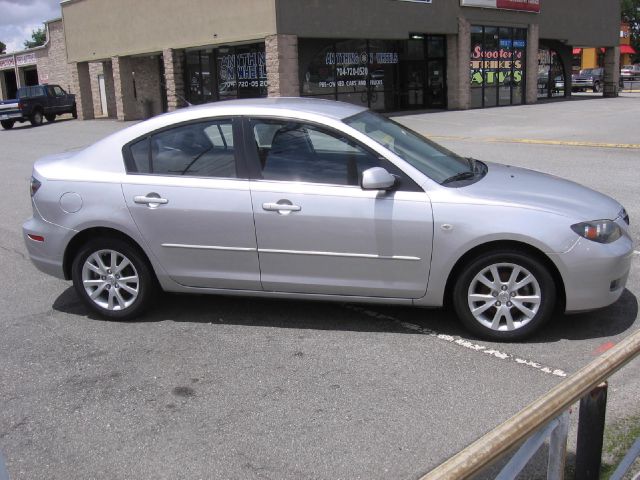 Mazda 3 2007 photo 4