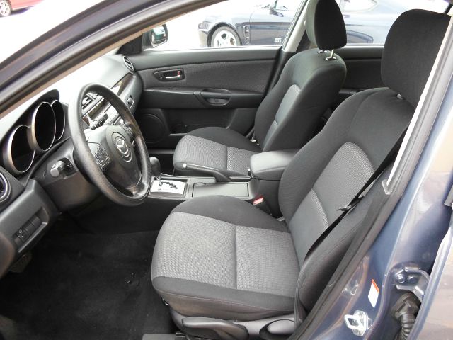 Mazda 3 2007 photo 2