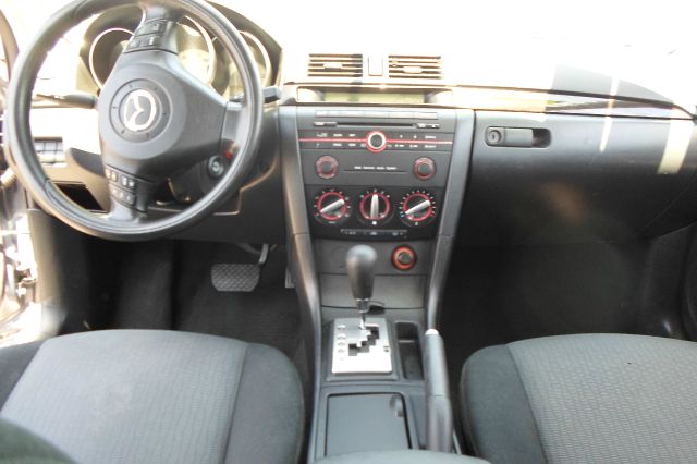 Mazda 3 2008 photo 2