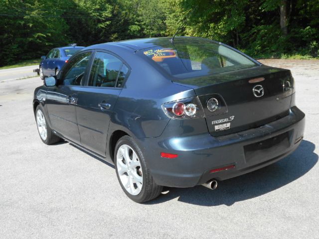 Mazda 3 152579 Sedan