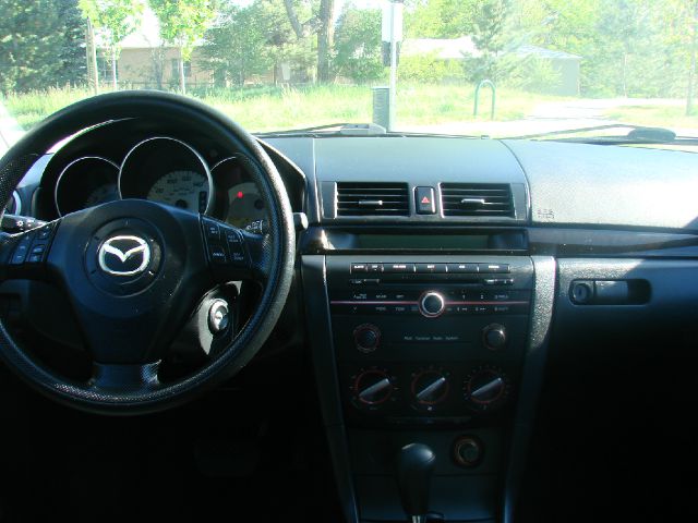 Mazda 3 2008 photo 4