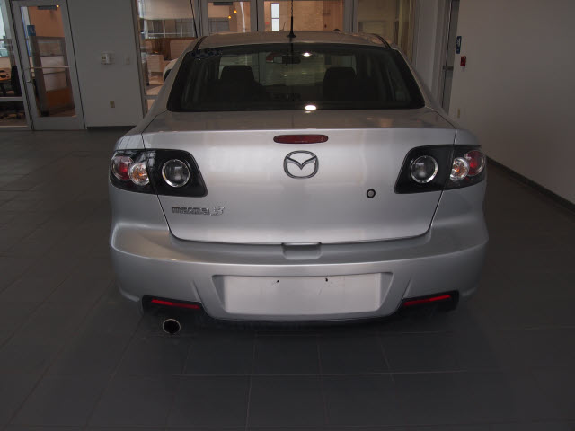 Mazda 3 2008 photo 2