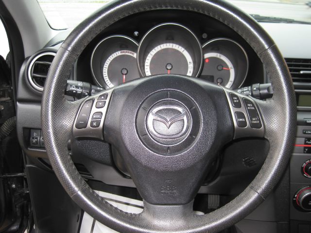 Mazda 3 2008 photo 2