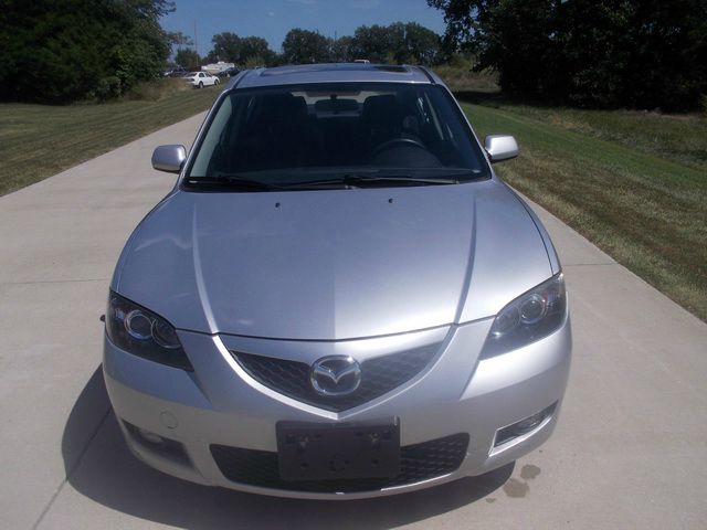 Mazda 3 3.9L LT Sedan